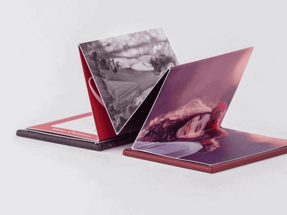 Photography client thank you gifts: To give or not to give? Mini accordion book client gift